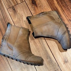 Sorel Heeled Slip On Boots